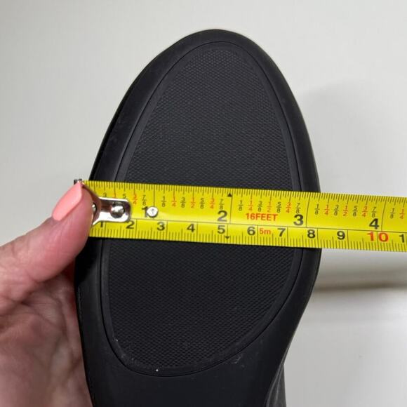 Sun + Stone | Luellaa Buckle Ankle Strap Ballet Flats | Black | Size 8 - Picture 12 of 13